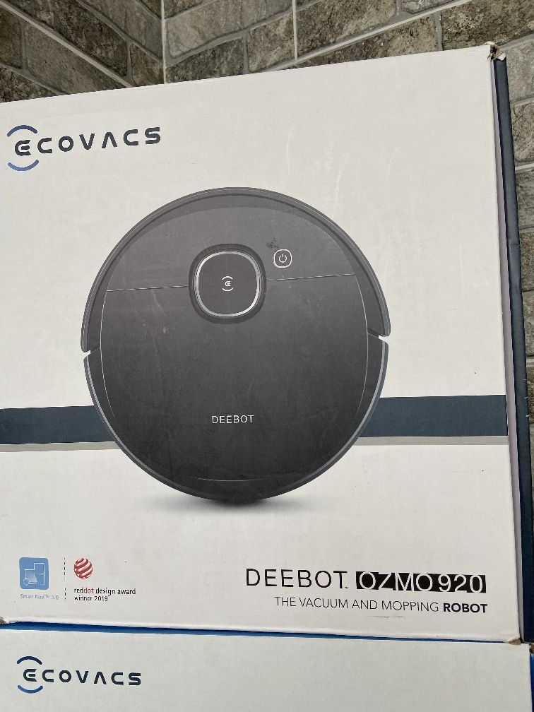 Робот-пилосос миючий, робот пылесос с влажной уборкой, миющий DeeBot
