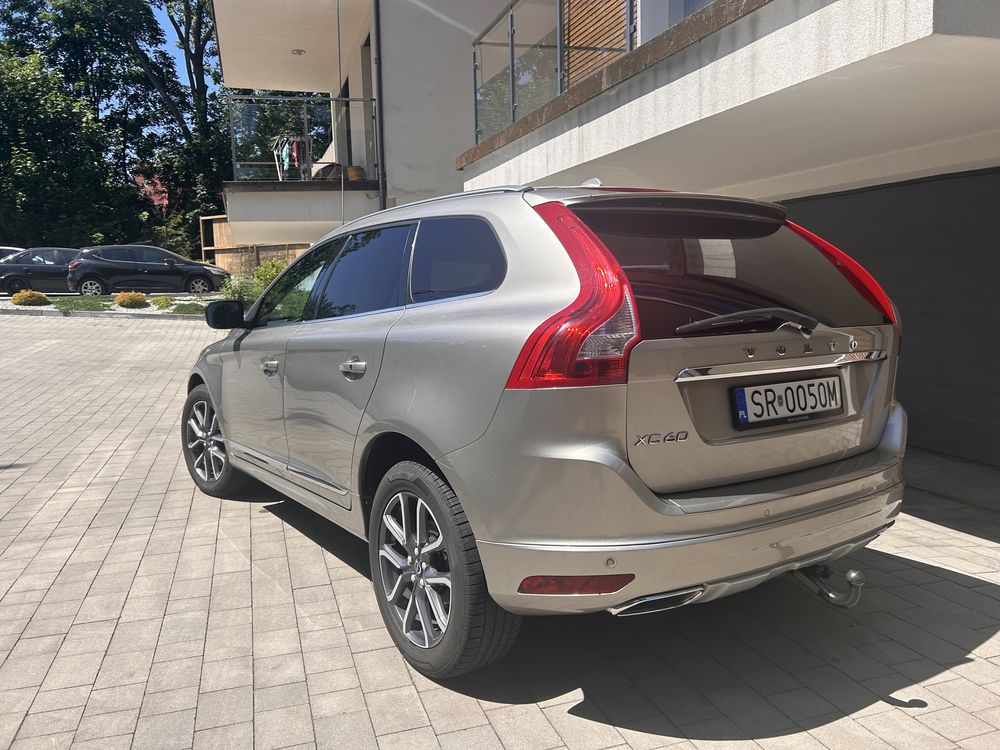 Volvo xc60 summum D5 2016 super stan