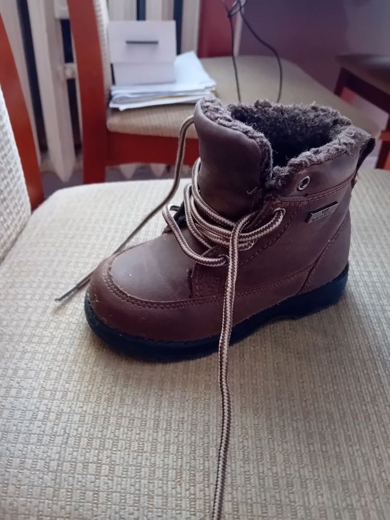 Sprzedam buty chlopiece