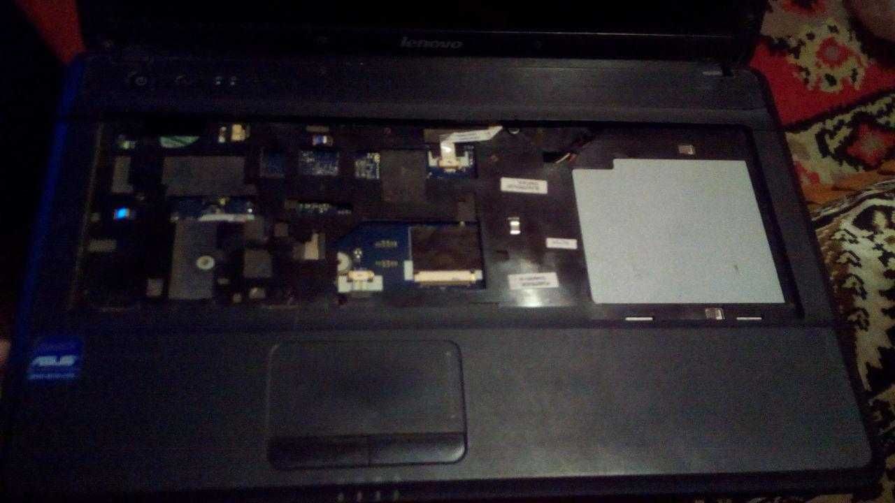 по запчастинах lenovo g555