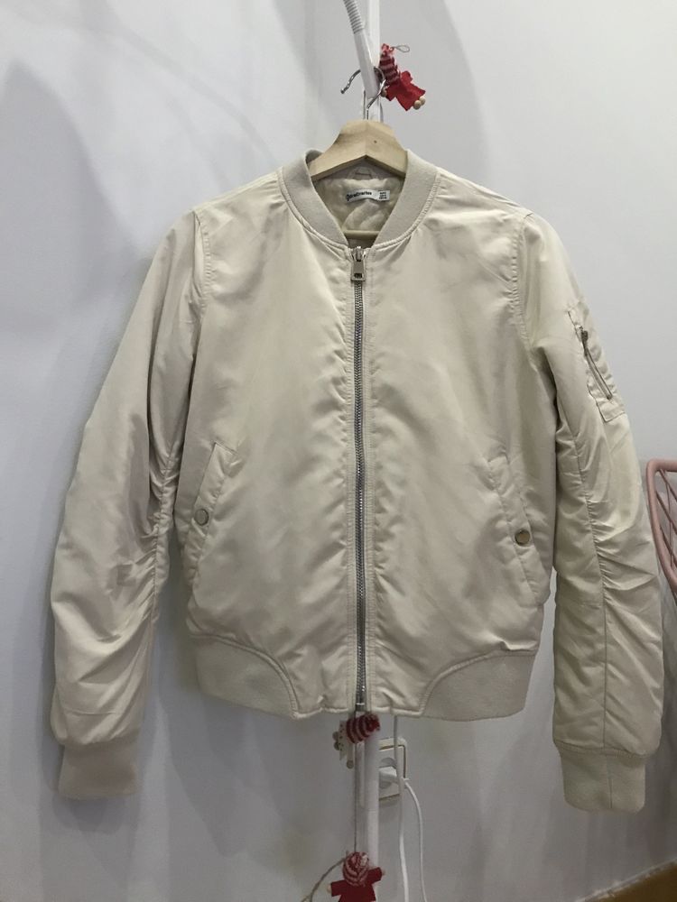 Bomber jacket