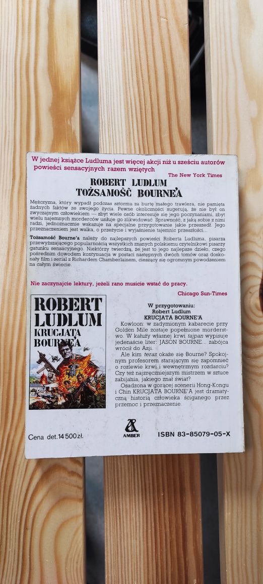 Robert Ludlum " Tożsamość Bourne'a "