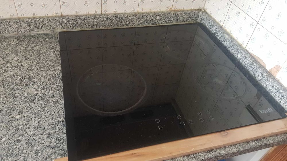 Placa de Indução KUNFT KIH3300 (Elétrica - 60 cm - Preto)