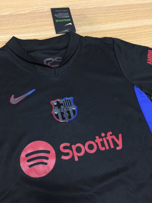 Strój dziecięcy #9 Lewandowski FC Barcelona wyjazdowa R.28