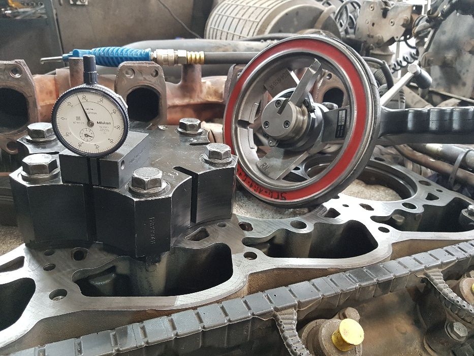 Frezowanie pod tuleje nadwymiarowe w silnikach DAF MAN