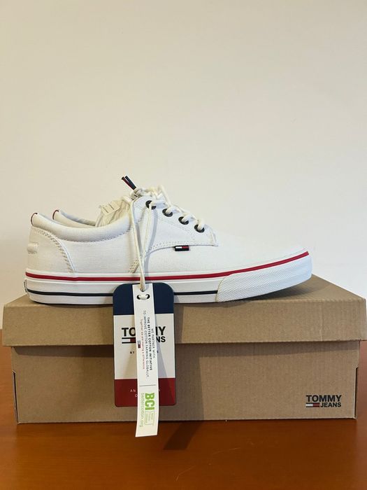 Sapatilhas brancas novas Tommy Jeans