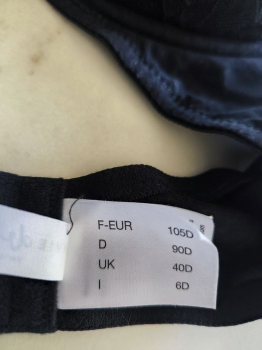 Lote de 2 soutiens em renda, especial gravidez e amamentação