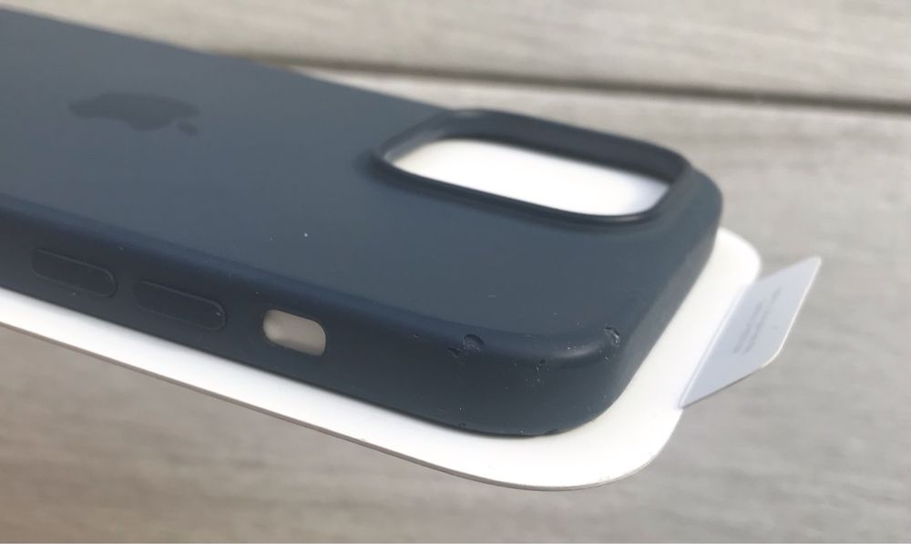 Oryginalne Plecki Apple iPhone 14 Pro Max Silicone Case granatowy