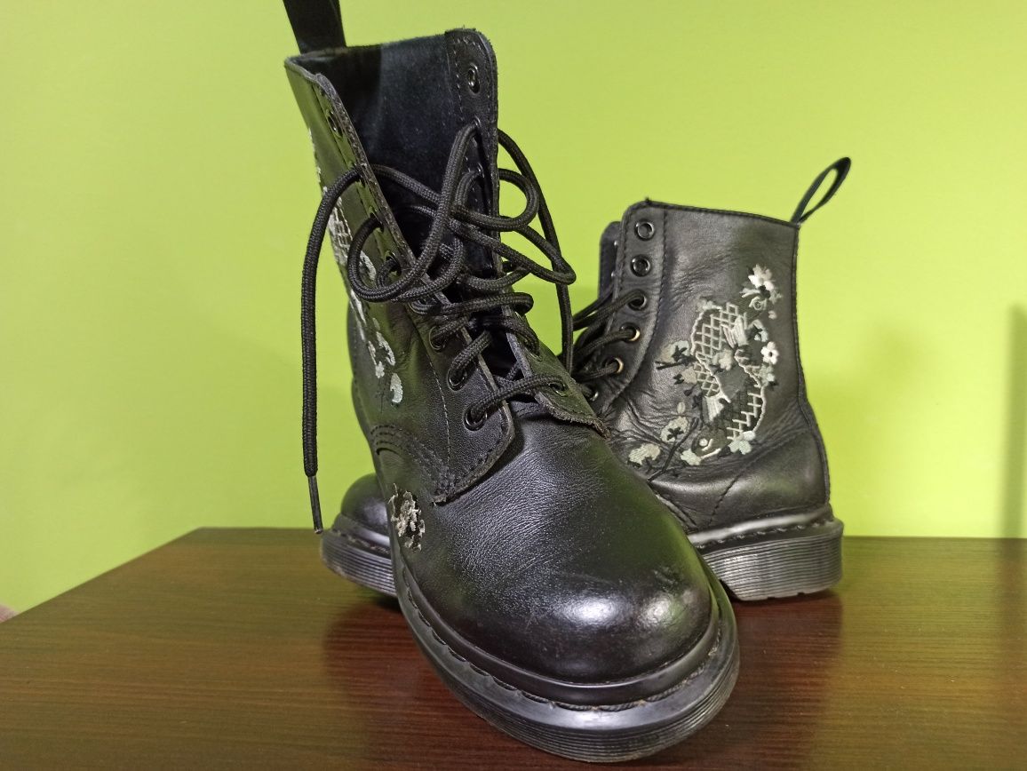 Ботінки Dr.Martens EMYLEE р.36-36,5