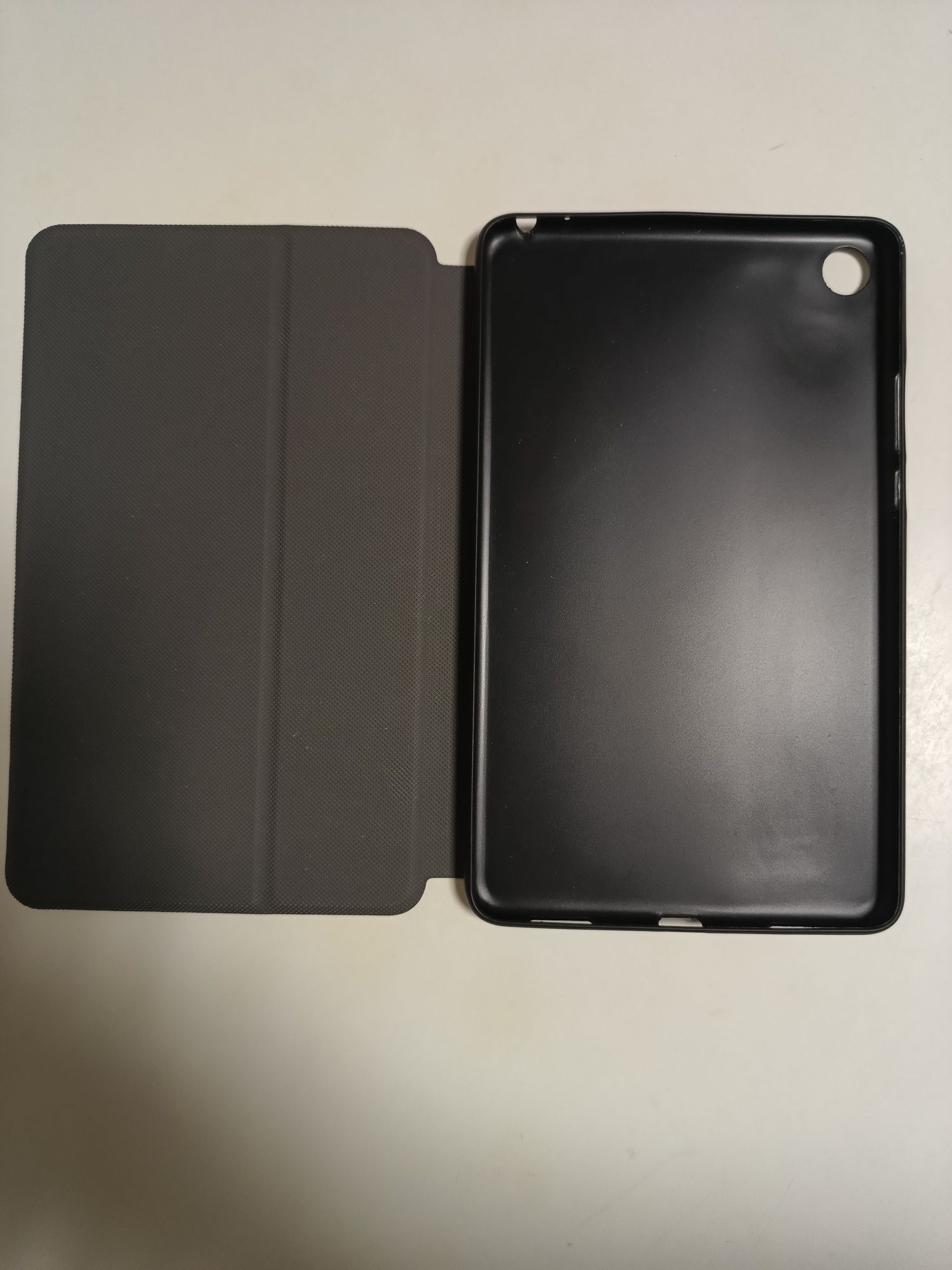Планшет Xiaomi mi  pad 4.   4/64G .