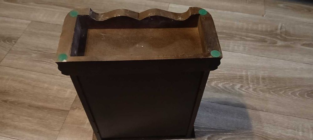 Деревянная винтажная шкатулка