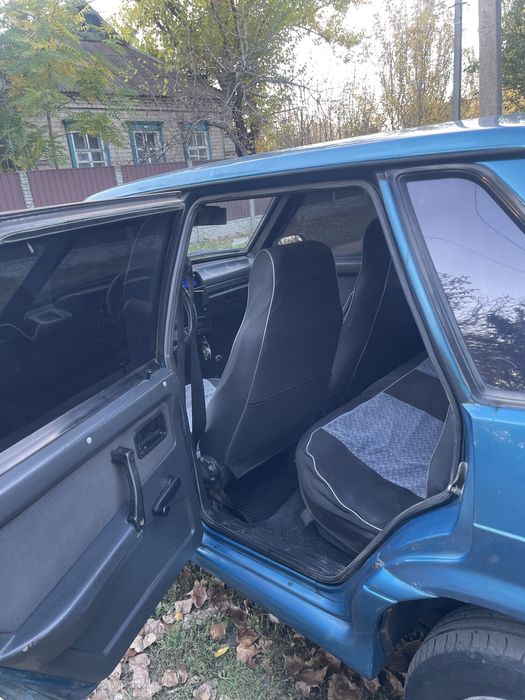 Продам Ваз 2115 срочно
