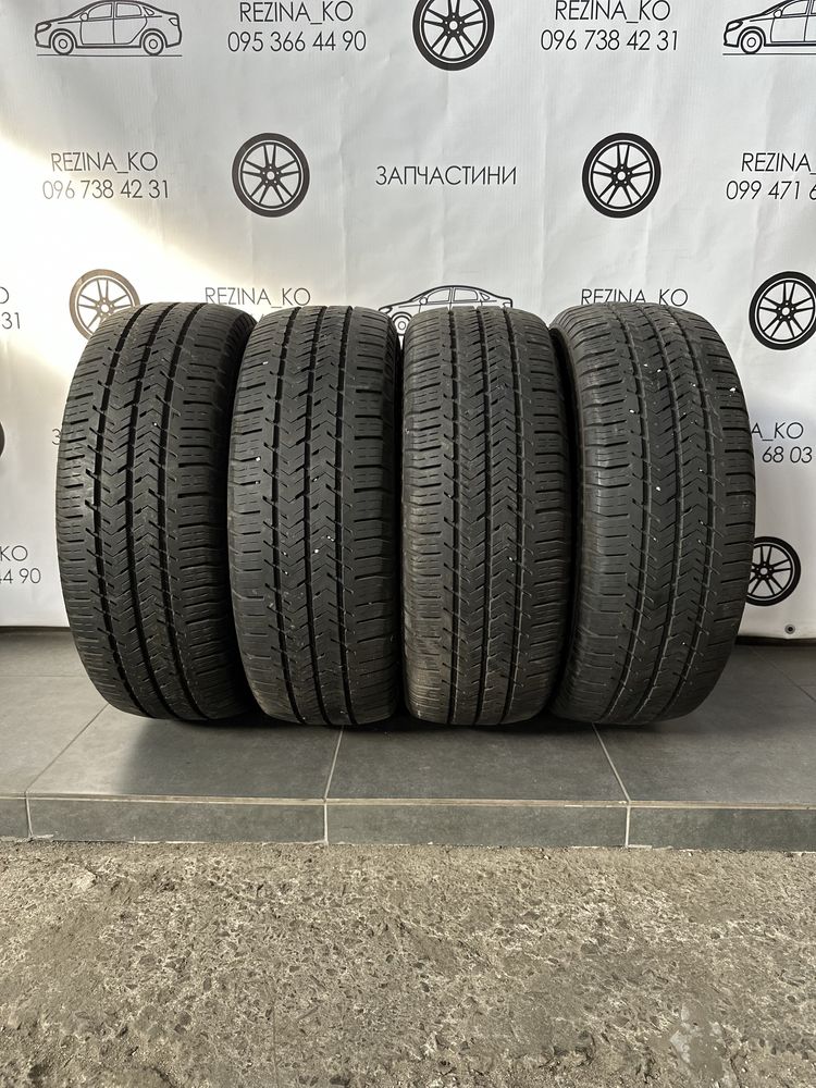 Шини 215/60 R16C Michelin (літо)