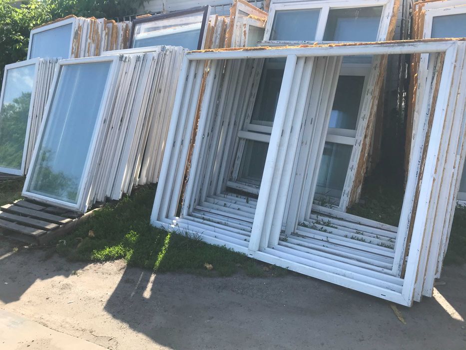 Металлопластиковое окно 1720*2360 двухстворчатое распашное  б\у