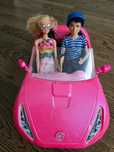 Kabriolet Barbie z Barbie i Kenem