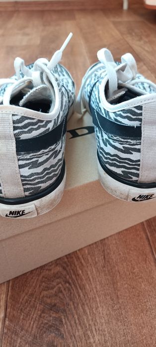 Кеди найк 43 розмір