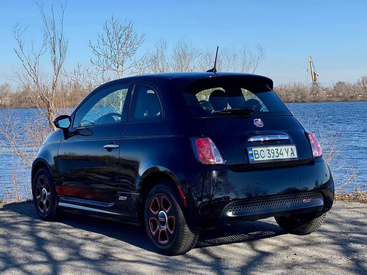 Fiat 500e 2016 рік 150 км запас ходу