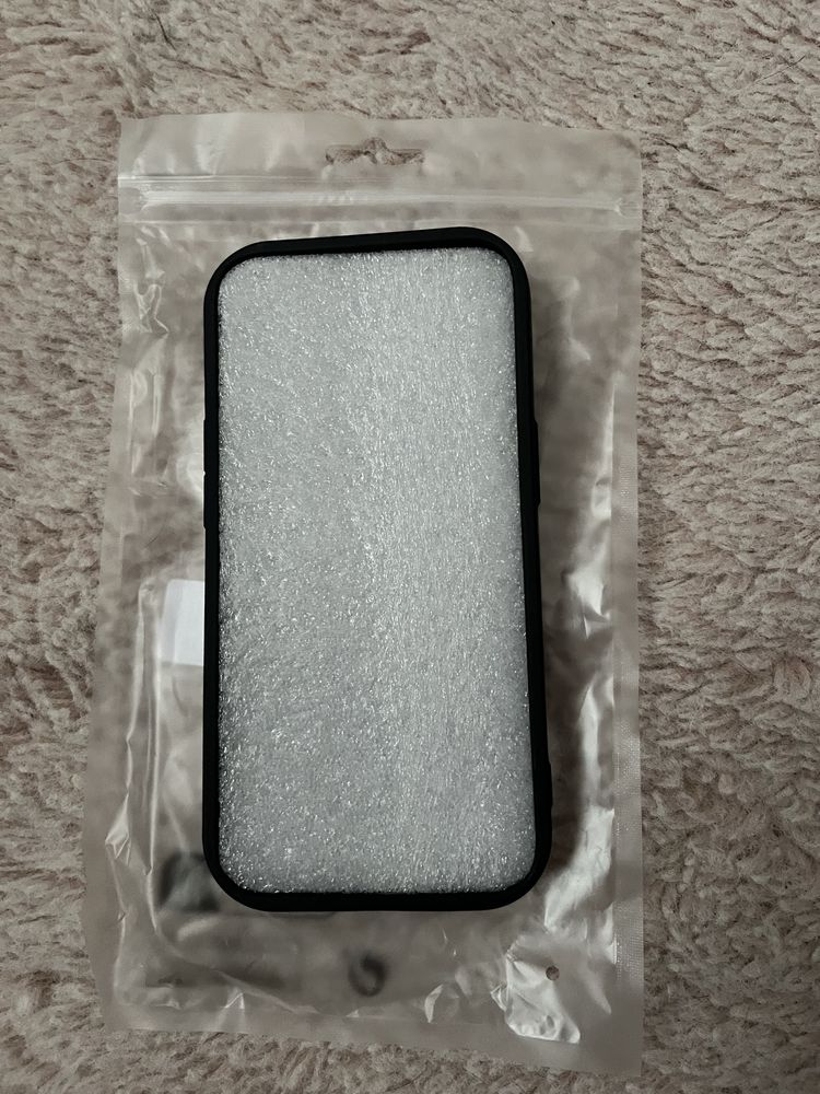 Nowe etui na iphone 13