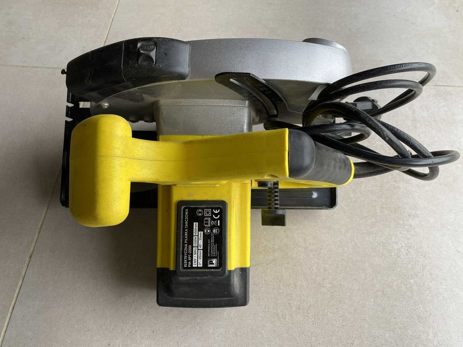 Pilarka ręczna tarczowa 2200W
