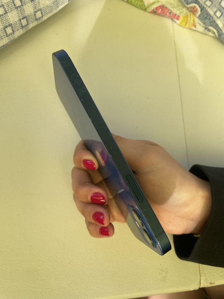 Iphone 12 128gb.