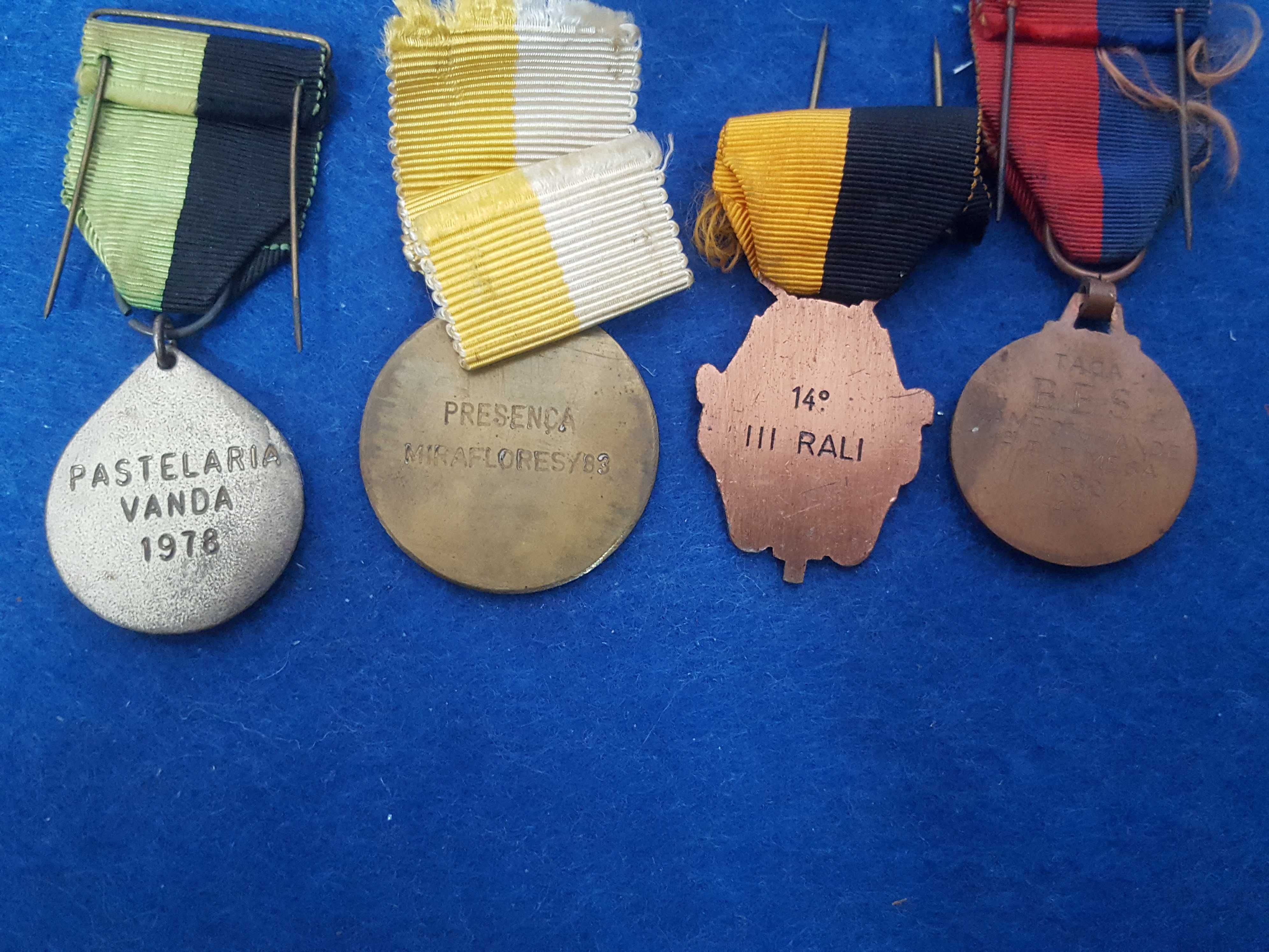 Conjunto de 4 antigas medalhas desportivas