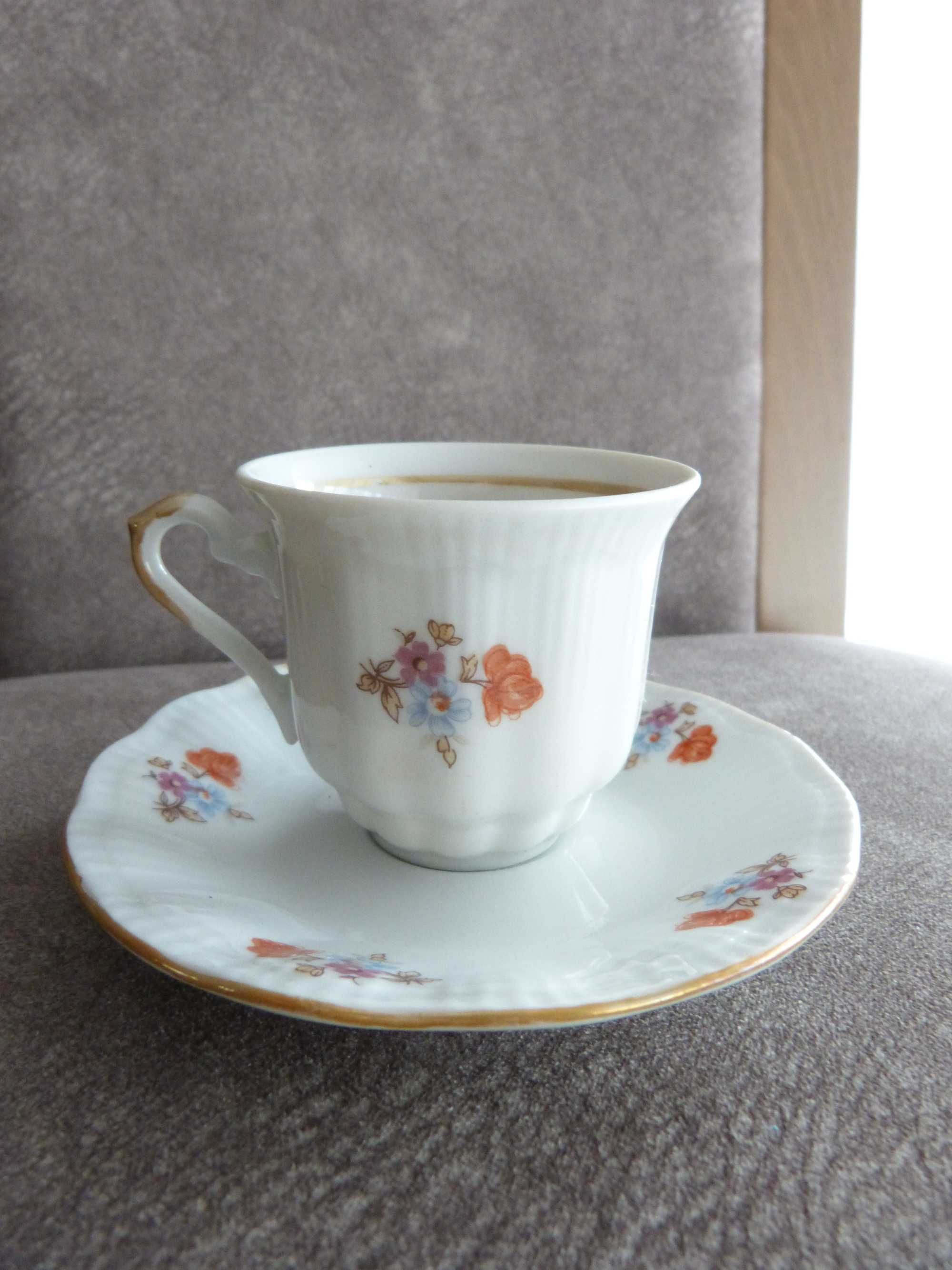 Wałbrzych zestaw porcelanowy do kawy