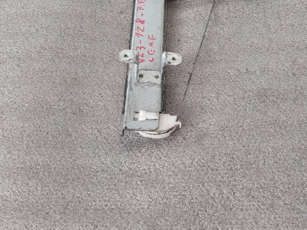 Elevador vidros frente esquerdo NISSAN Leaf EV (ZE0)