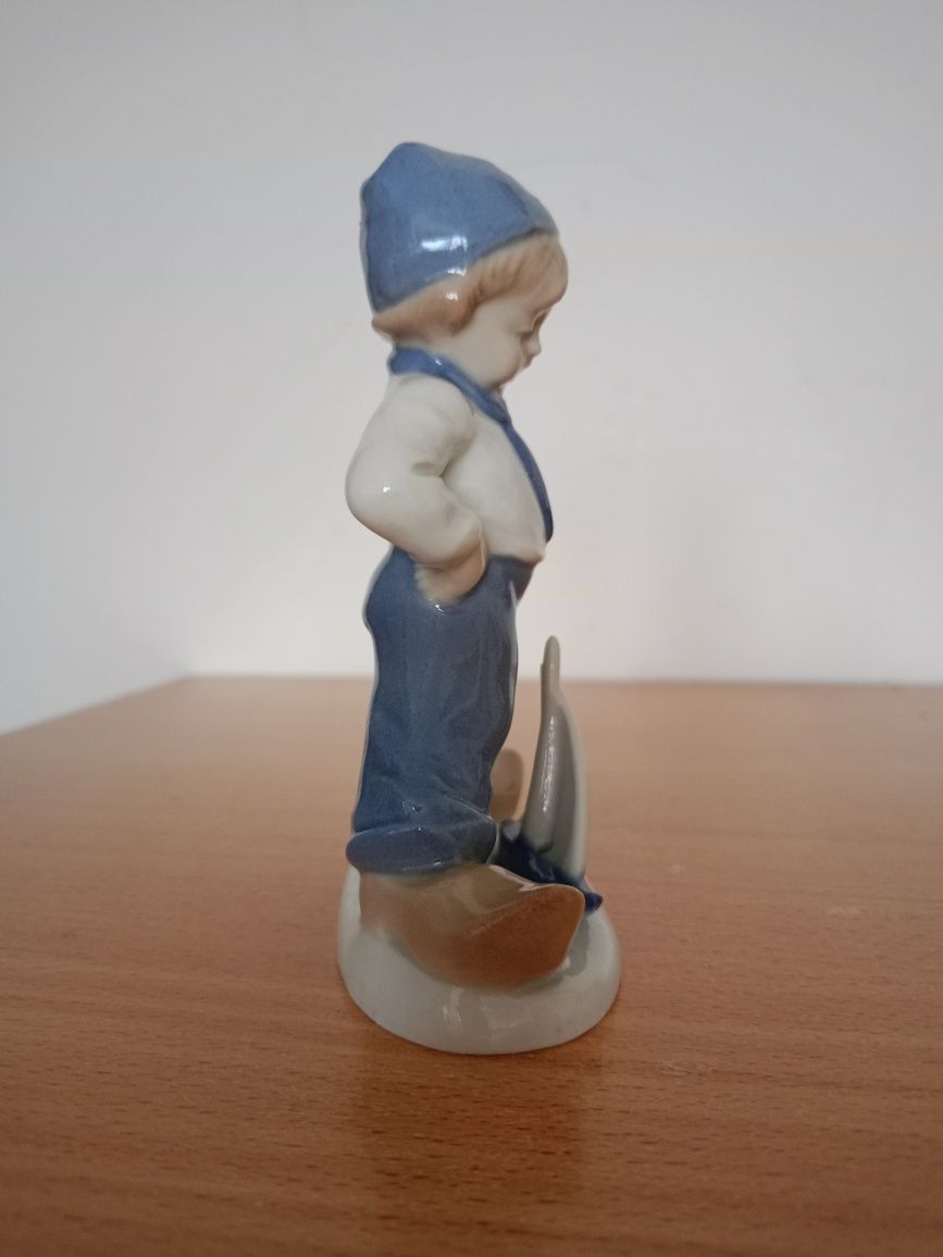 Porcelanowa figurka. Hartwig & Co. Niemcy.