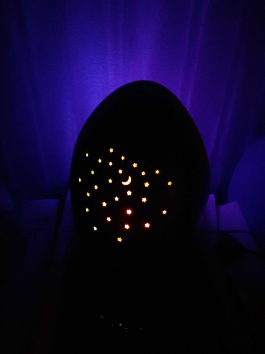 Нічник-проектор зоряне небо, розвивальна іграшка