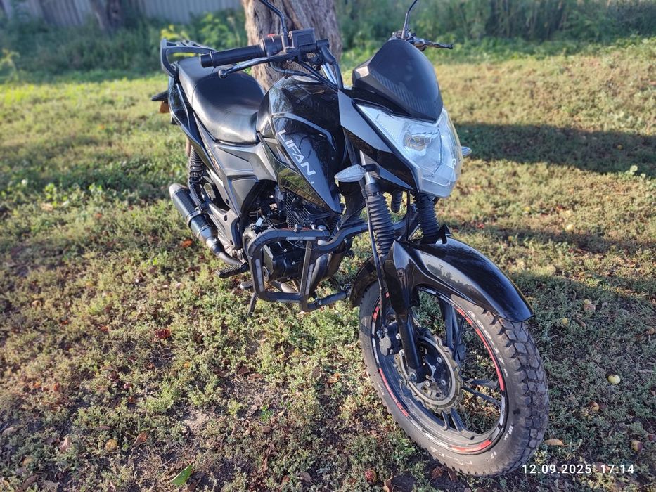 Продам мотоцикл ліфан сітієр 200