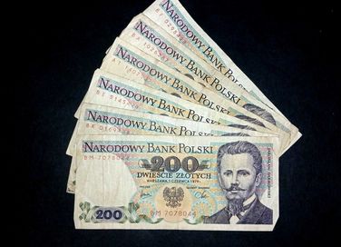 Banknot PRL 200 zł 1979 AT/BA/BF/BE/BK/BM
