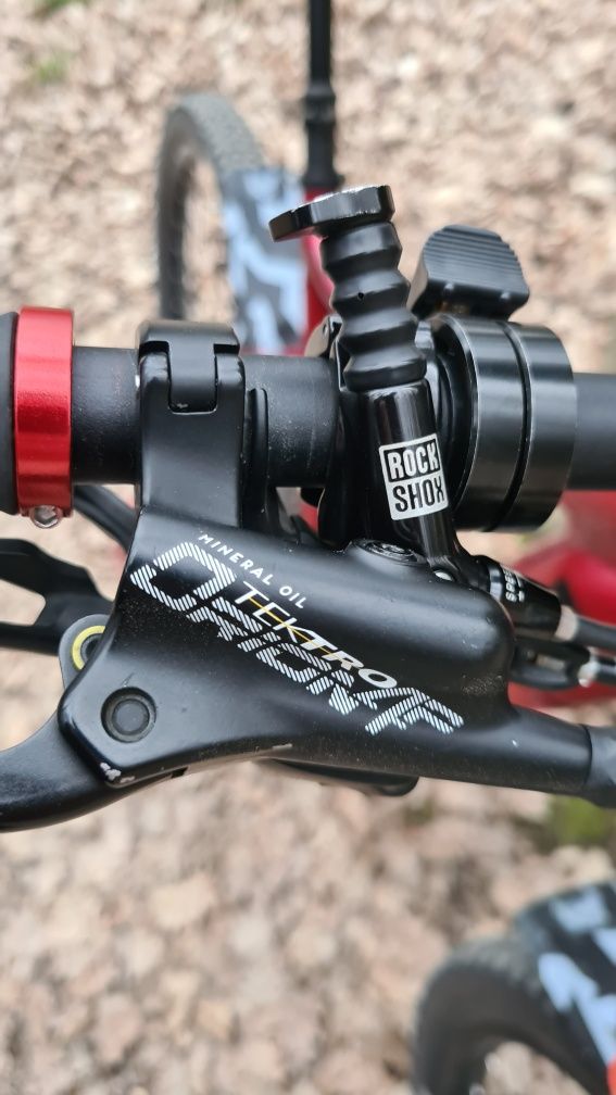 Вилка suntour giant stance E+