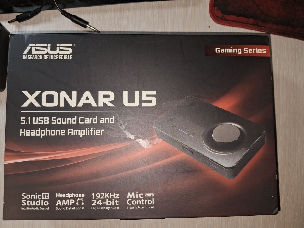 Зовнішня аудіокарта ASUS XONAR U5