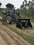 Trator ford4830  com carregador