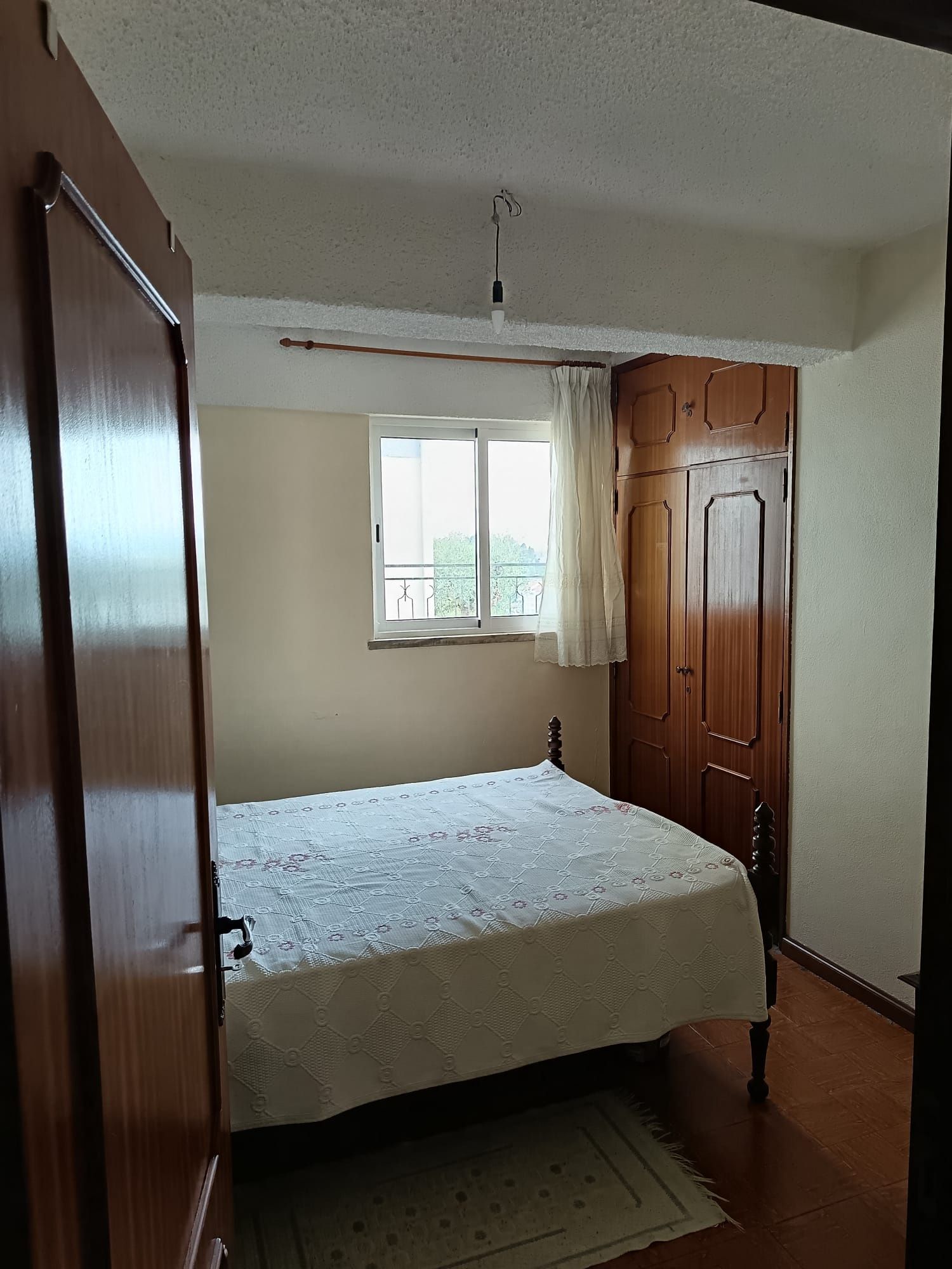 Casa para alugar ao ano T2