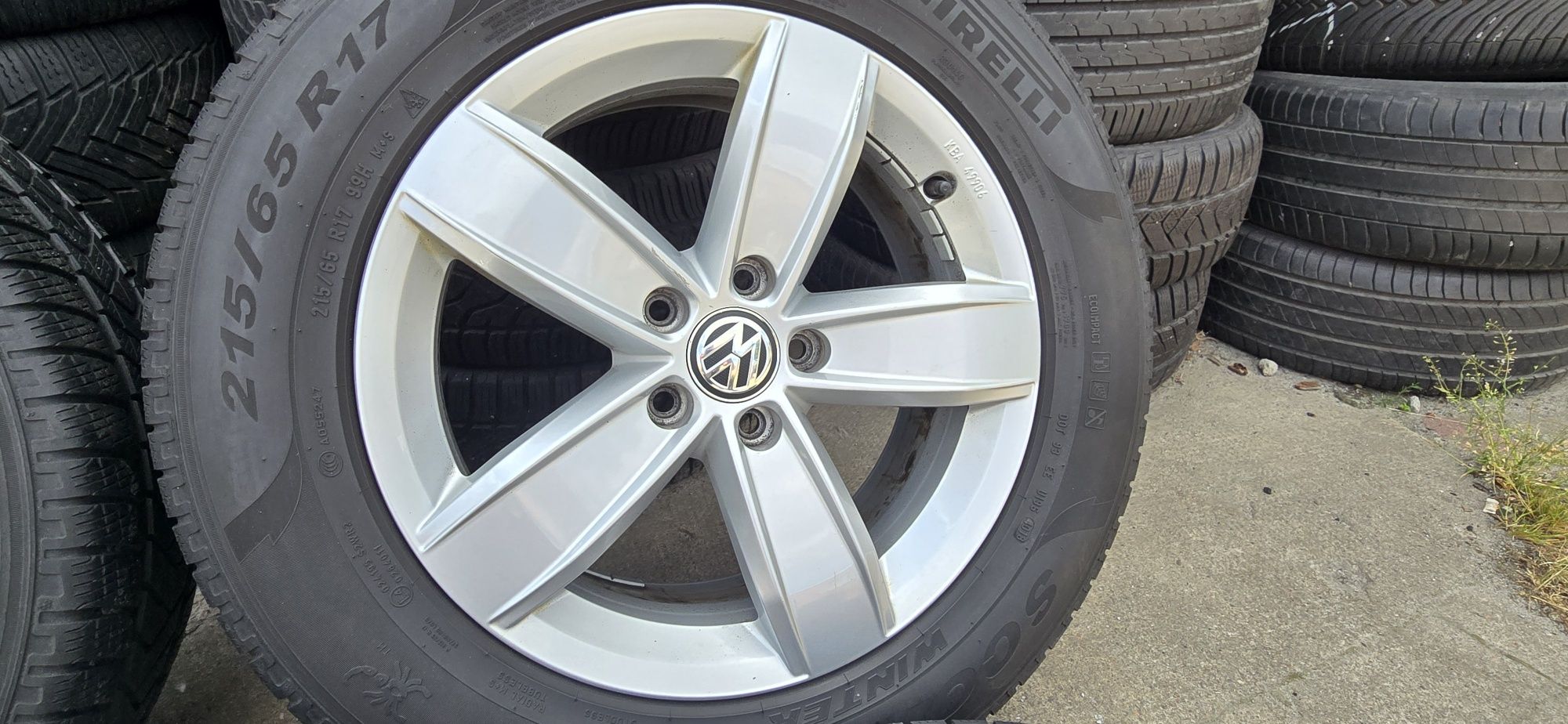 Felgi aluminiowe 17 5x112 et 38 Vw Tiguan Passat Arteon itp.
