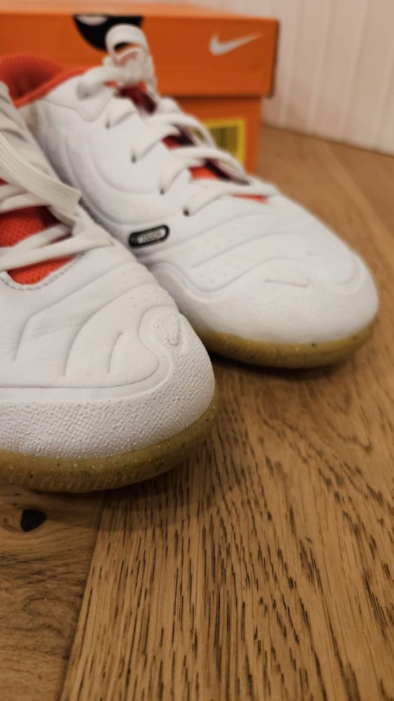 Buty halowe (halówki) NIKE jr legend 10 Academy IC