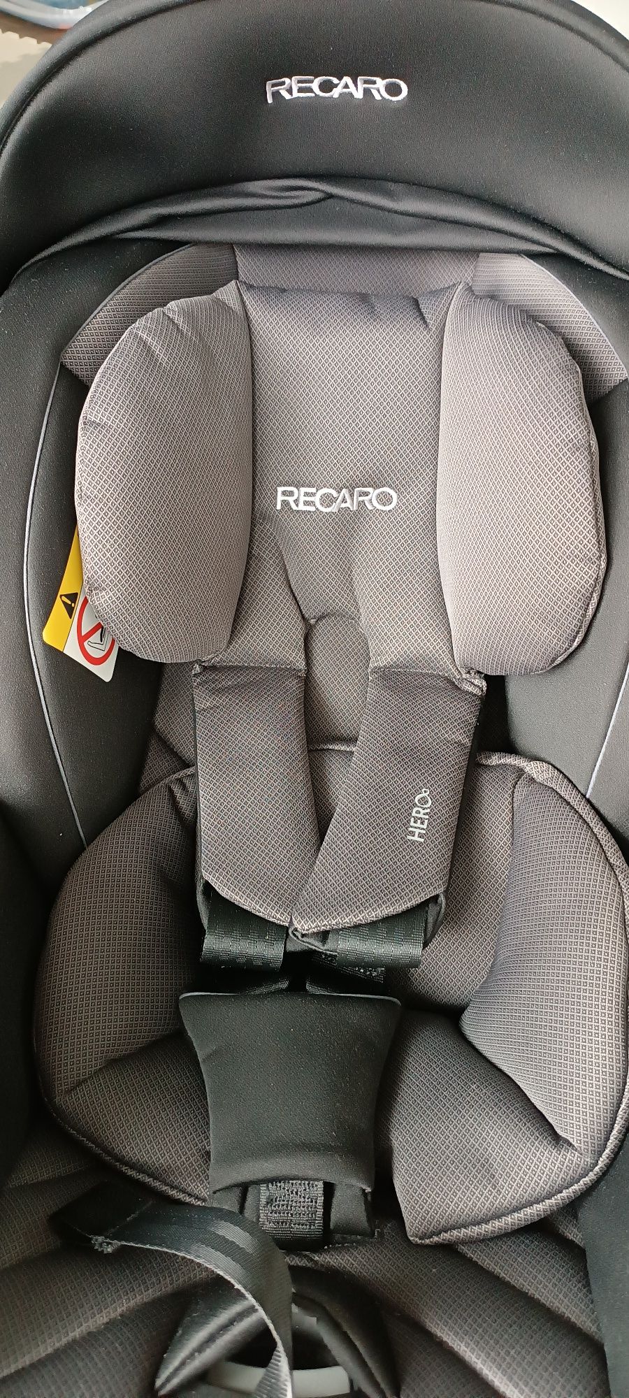 Fotelik Recaro Guardia Carbon Black.