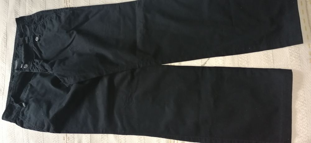 Calça preta de algodão e cinta descida, marca Dossier, tamanho 38