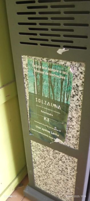 Salamandra a lenha marca Solzaima ventilada