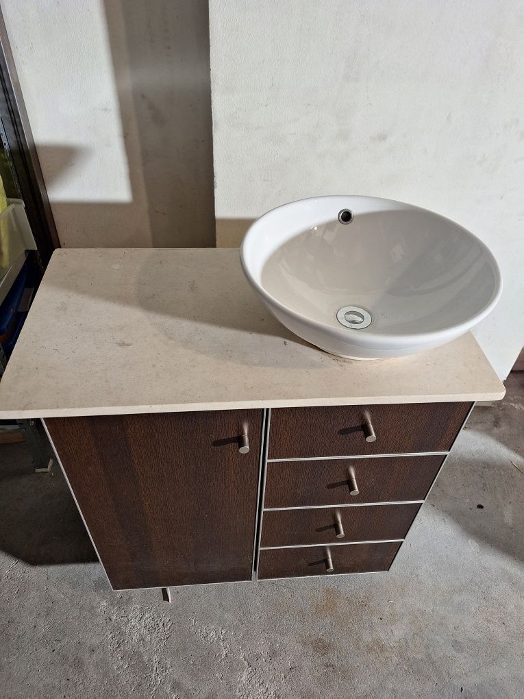 Móvel de quarto de banho