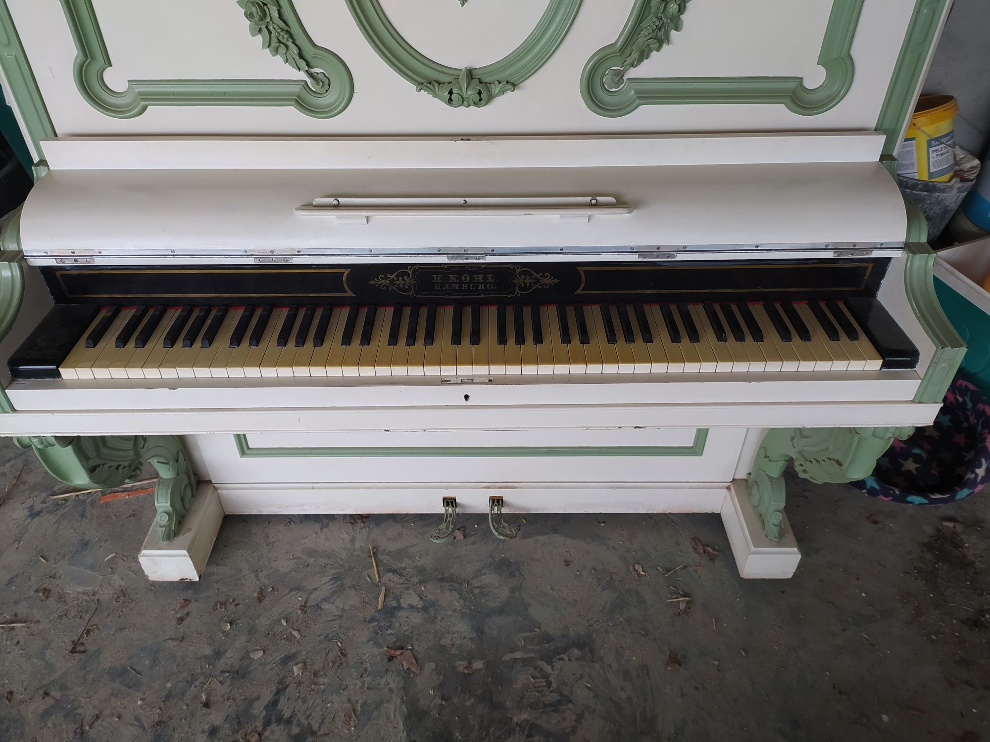 Vendo piano H. K.O.H.L HAMBURG