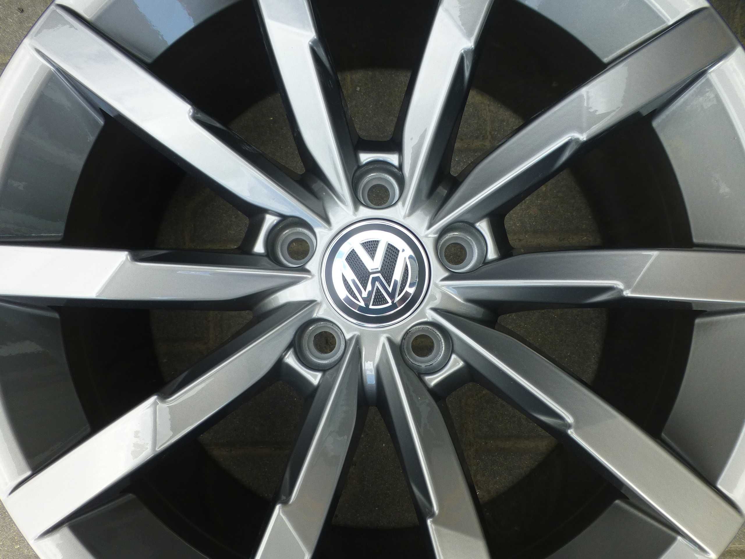 Felgi VW passat b8 b9 18'' R-Line OEM