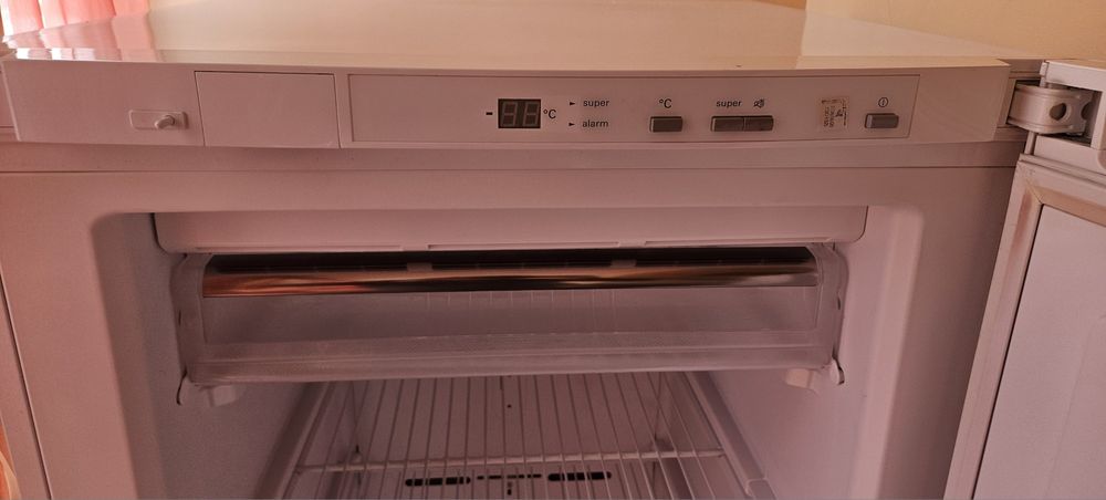 Морозильна камера Siemens GS34NA30 NoFrost