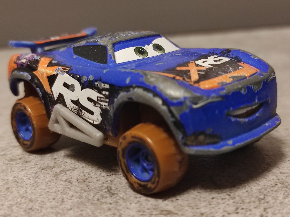 Mattel Auta Pixar Cars Auta z oczami - Danny Xrs