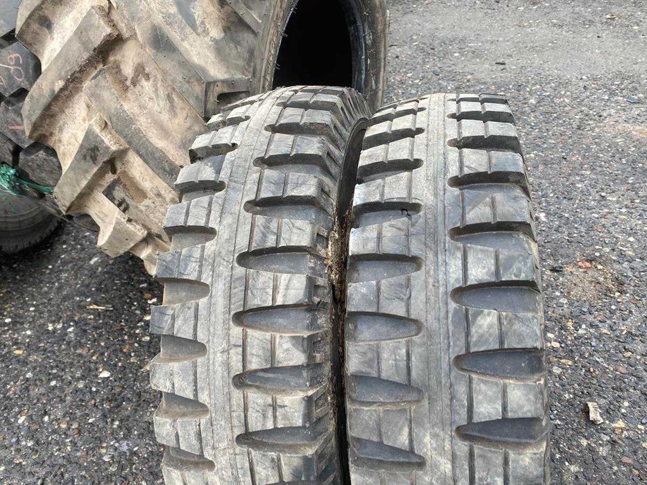 Opony używane przemysłowe 7.00-12 Voltyra PEŁNA felga skręcana