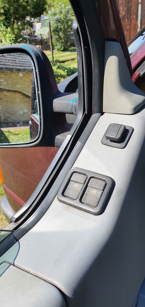Volkswagen t4 caravelle 2.4 9 osobowy long