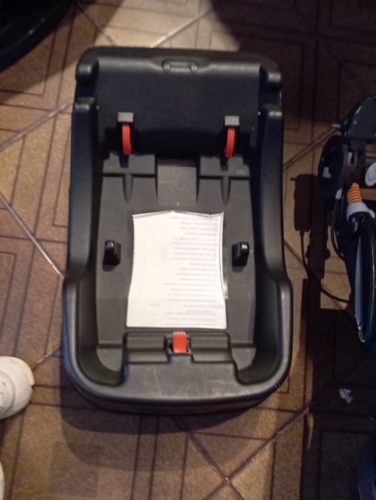 Carrinho e ovo  bebe