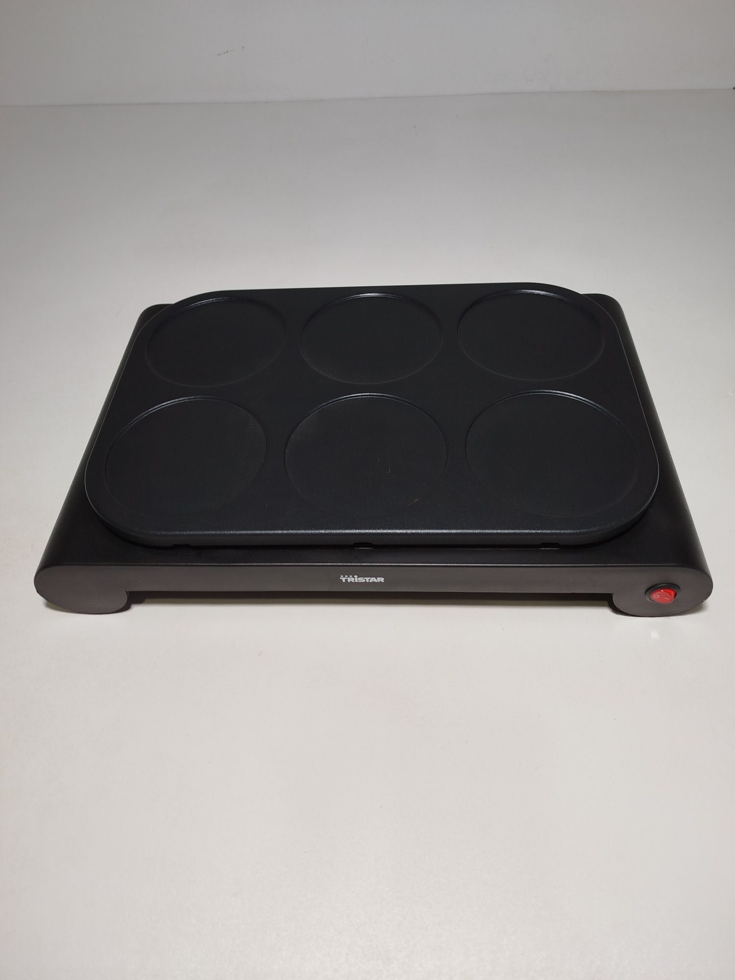Patelnia grillowa Tristar 27 cm non-stick (nieprzywierająca)