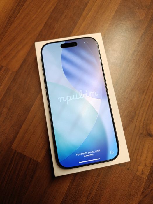 iPhone 17 pro 256 blue, esim większa bateria
